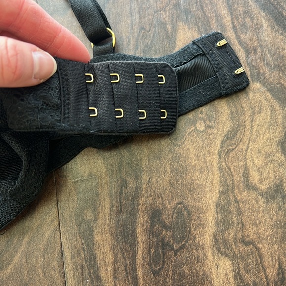 Bra - Picture 4 of 5